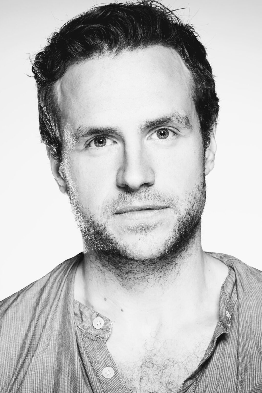 RAFE SPALL TO STAR AS ATTICUS FINCH IN WEST END PRODUCTION OF TO KILL A ...